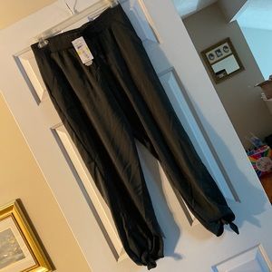 NWT GB army green joggers